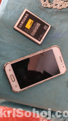 Samsung J 1 Ace display